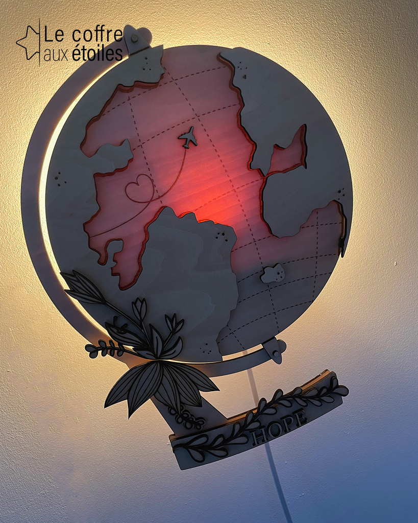 Coffre-aux-etoiles-Applique-lumineuse-lampe-Globe-800x800-04.webp
