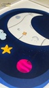 Le-Coffre-aux-etoiles-1920x1080px-Affiche-Illustration-Chambre-Bebe-Enfant-Lune-Mobile-Suspension-03