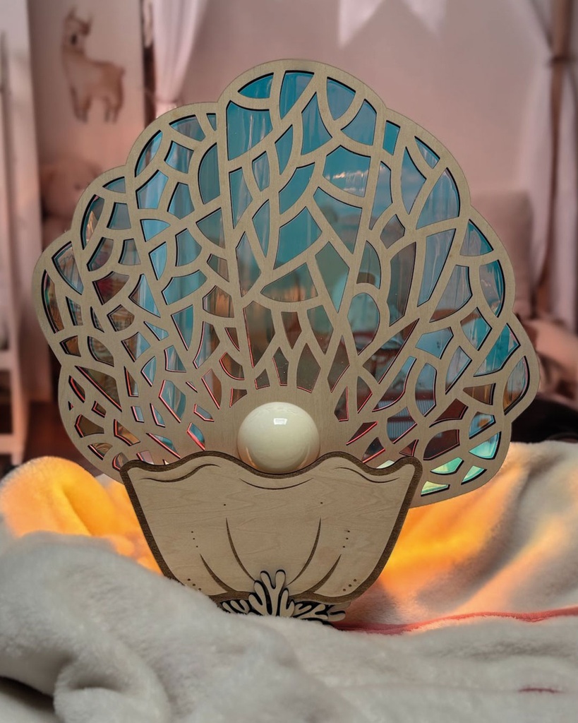 Veilleuse en bois coquillage personnalisable - Le Coffre aux Étoiles