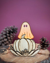Le-coffre-aux-etoiles-photophore-Halloween-fantome-bois-03.webp