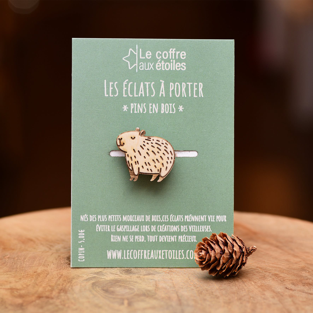 Pin’s Capybara en bois – Petit compagnon